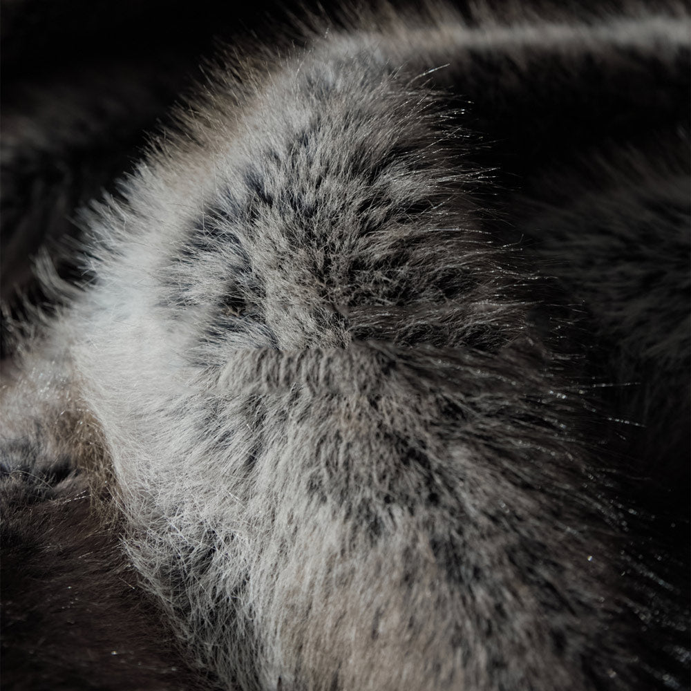 Luxury Soft Faux Fox Fur Blanket | Eco-Friendly 3CARATS